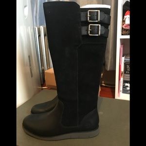 SOLD‼️ Timberland boots-Color black size 8